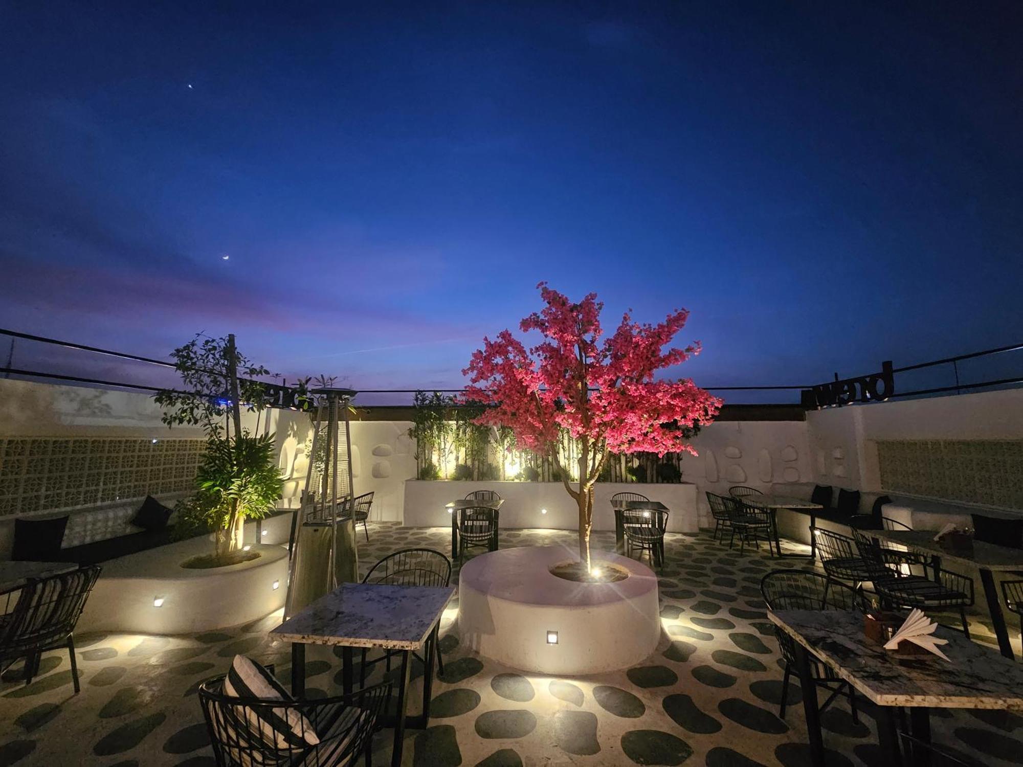 Hotel Alwar Royals Exterior photo