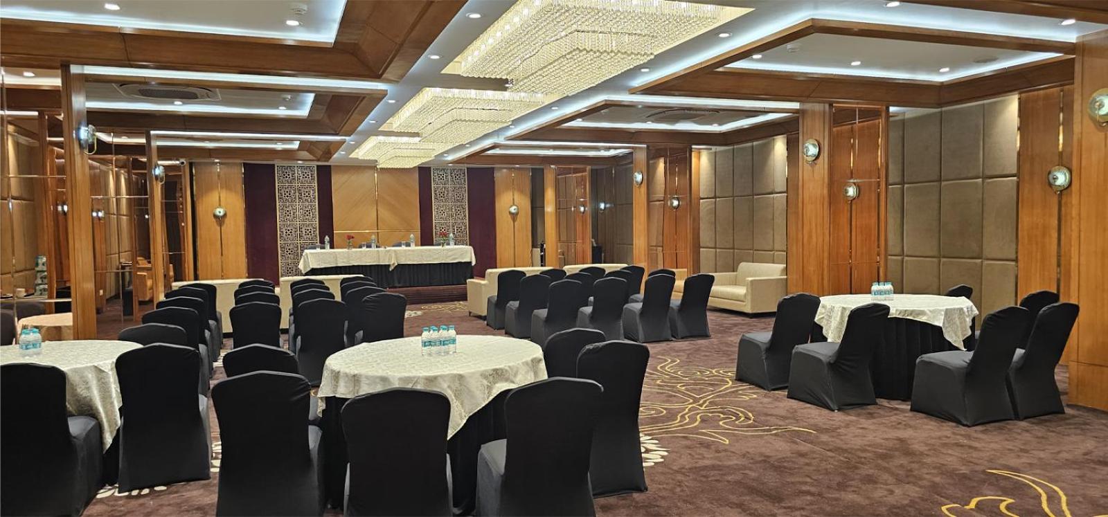 Hotel Alwar Royals Exterior photo
